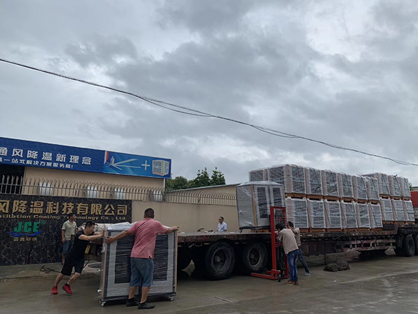 燃烧吧,瑞泰人!台风来袭,东莞车间降温通风工程公司瑞泰风“顶风作案”还在抢出货!